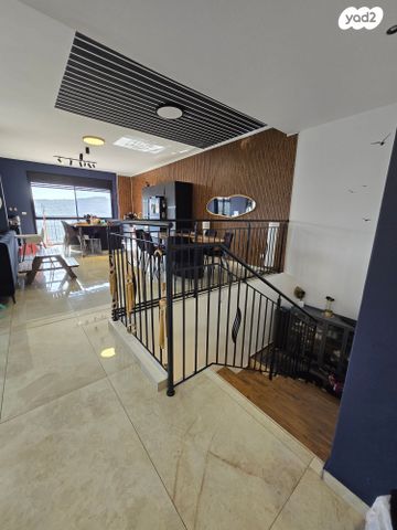 בית פרטי/ קוטג', בית אריה / עופרים