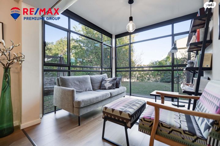 דו משפחתי, שוהם