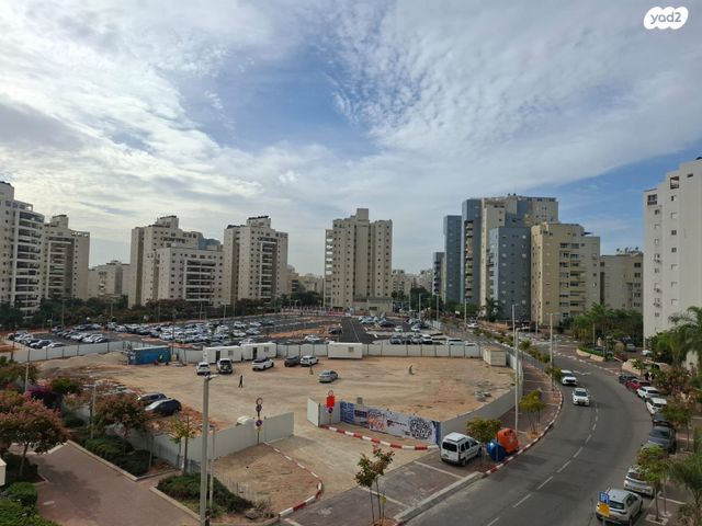 רובע הקריה, הסיטי