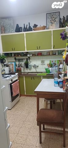 דירה, רמב"ם, עין גנים, פתח תקווה