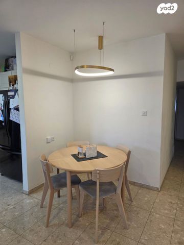 דירה, חגי הנביא, הנביאים, מודיעין מכבים רעות