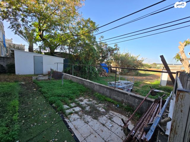 דירת גן, הרצליה