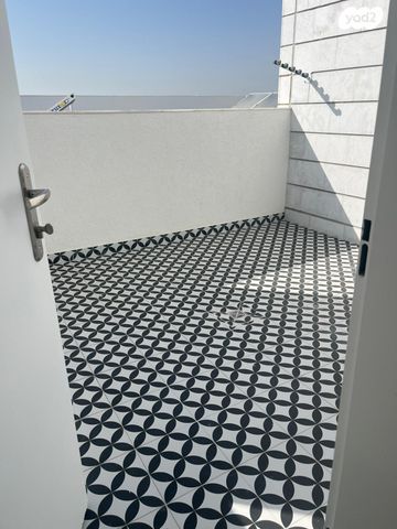 דירה, קרית מלאכי