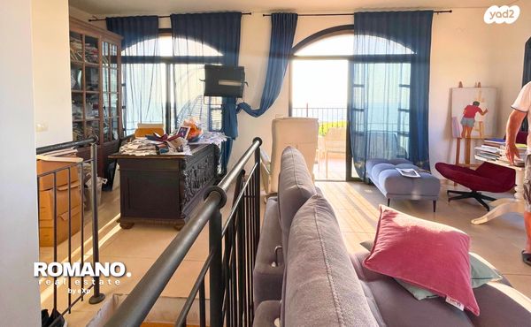 גג/ פנטהאוז, קדם, עג'מי, גבעת העליה, תל אביב יפו