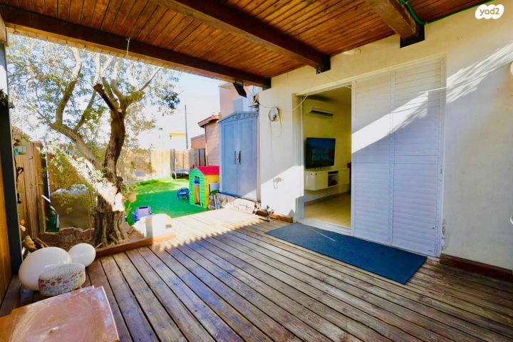 דירת גן, נחל שחרות, הנחלים, שחמון, רובע 5, אילת