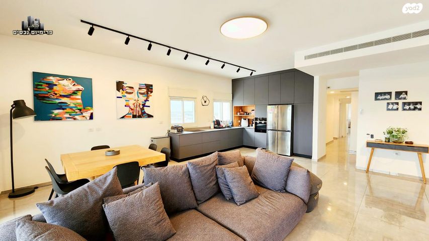 גג/ פנטהאוז, נחליאלי, נהריה הירוקה, נהריה