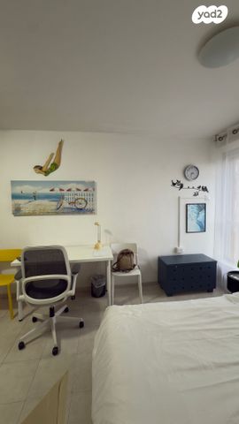 דירה, מעלה הגיבורים, בן דור, נשר