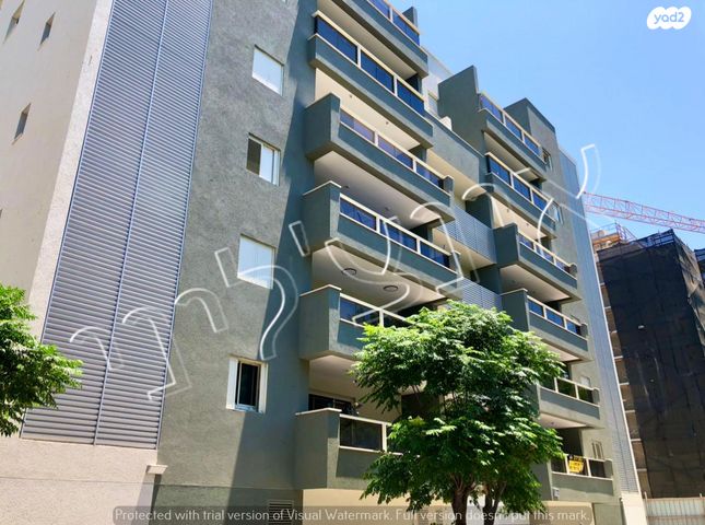 דירה, אריה אלטמן, יד אליהו, תל אביב יפו