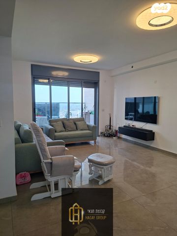 דירה, משה לוי 31, נאות שמיר, רמלה