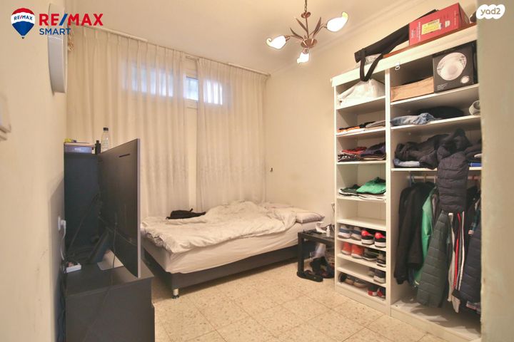 דירת גן, אברמסקי, קרית אתא