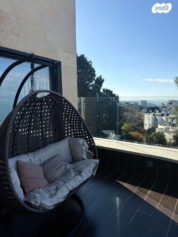 גג/ פנטהאוז, שמבור, חיפה