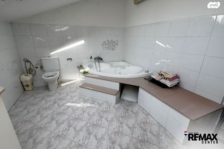 בית פרטי/ קוטג', החלוץ, נווה רמז, חולון