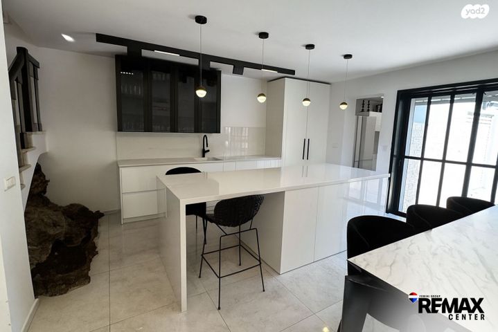 בית פרטי/ קוטג', החלוץ, נווה רמז, חולון