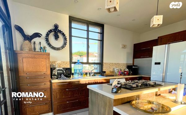 גג/ פנטהאוז, קדם, עג'מי, גבעת העליה, תל אביב יפו