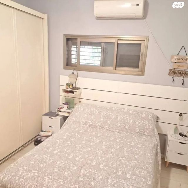 דירת גן, הפועל המזרחי ג', שיכון ג', בני ברק