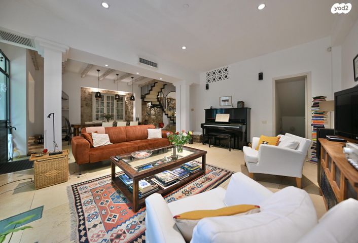 דירת גן, שמעון רוקח, נווה צדק, תל אביב יפו