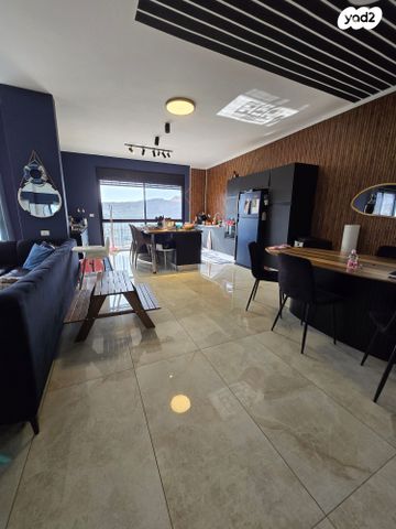 בית פרטי/ קוטג', בית אריה / עופרים