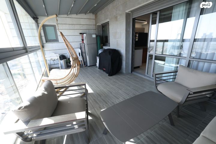 דירה, אברהם מחרז 18, סנטרל פארק / האצטדיון, באר שבע