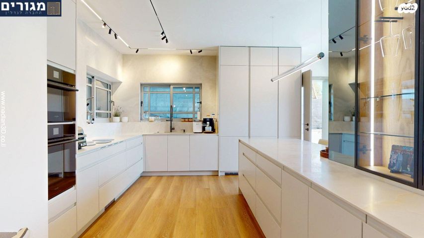 דירת גן, יותם, שמבור, חיפה