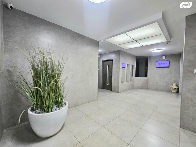 דירה, חנה ומיכאל לוין 12, רביבים, גני ראשון, ראשון לציון