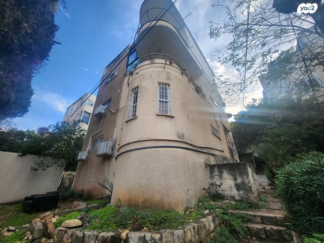 דירה, בר גיורא, הדר עליון, חיפה