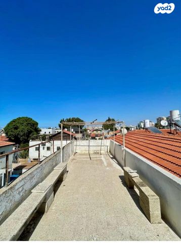 גוש עציון 10