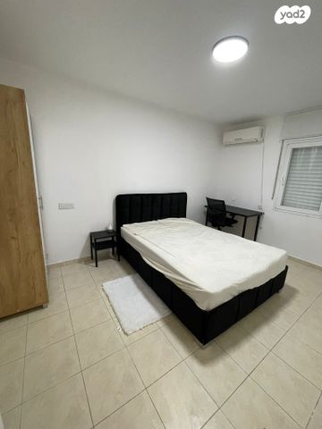 דירה, יהודה בורלא, רמות רמז, חיפה