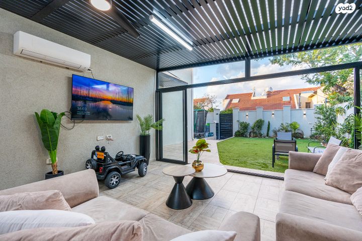 בית פרטי/ קוטג', אורות, אור עקיבא