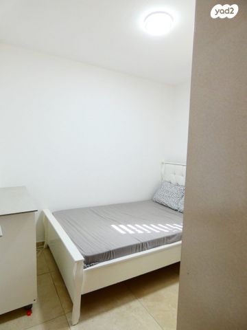 דירה, אברהם אבינו, שכונה ד', באר שבע