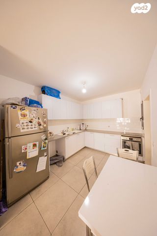 דירה, השלושה, נווה שמיר רמת בית שמש ה-1, בית שמש