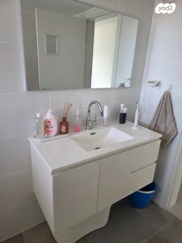 דירה, אנילביץ' 11, לב העיר, בת ים