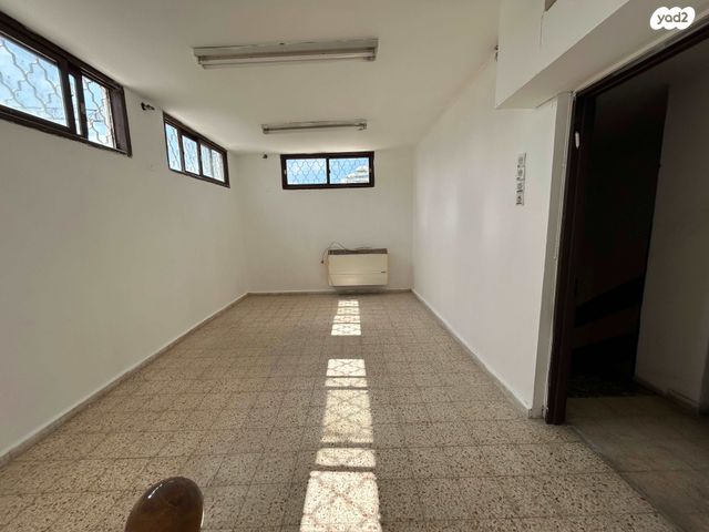 גג/ פנטהאוז, משה שרת 48, הצפון החדש - כיכר המדינה, תל אביב יפו