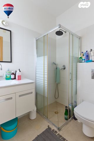 דירה, האגוז, בנימינה גבעת עדה