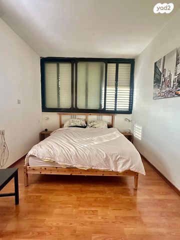 דירה, המניין הראשון, עמידר, נס ציונה