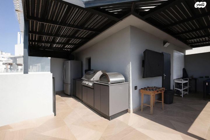 דופלקס, חטיבת גבעתי, המלאכה, יבנה