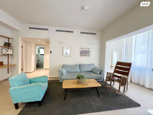 דירת גן, טרומפלדור, תל אביב יפו