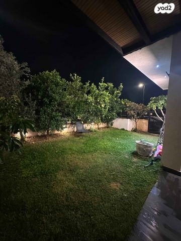 בית פרטי/ קוטג', השדות, עתלית