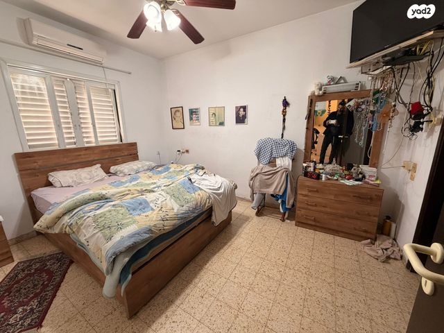 בית פרטי/ קוטג', משה שפירא, צפון מזרח מרכז העיר, נתניה