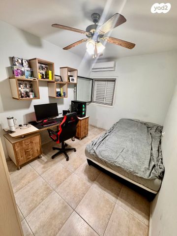 דירה, המתנדבים 17, רובע הקריה, הסיטי, אשדוד