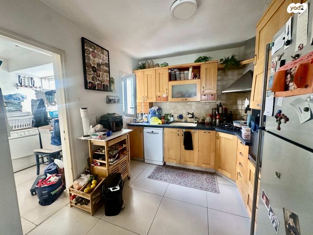 דירה, כפר סבא