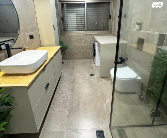 בית פרטי/ קוטג', ריצ'ארד פיינמן, קרית חתני פרס נובל, ראשון לציון