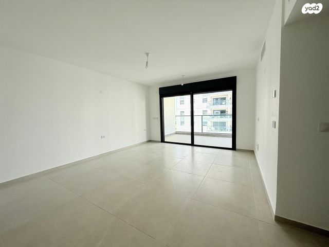 דירה, כרמי הנדיב, אחוזת רוטנר, קרית מלאכי