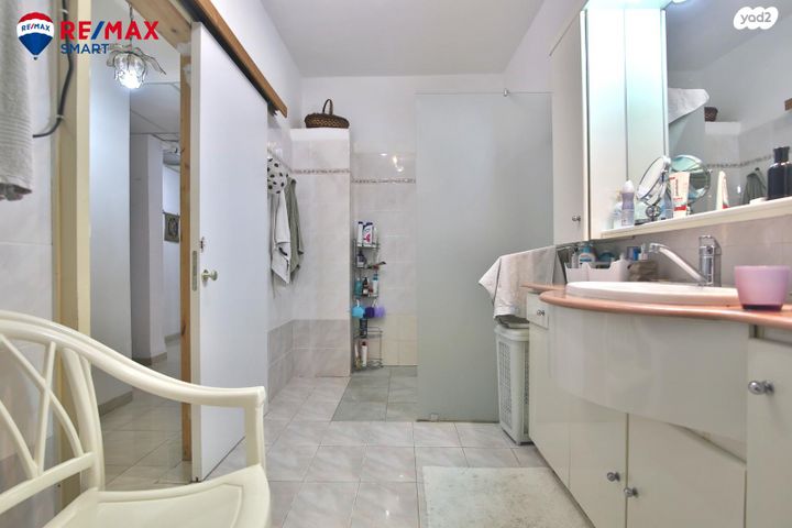 דירת גן, אברמסקי, קרית אתא