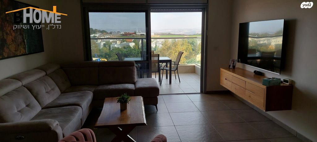 דירה, קדימה צורן