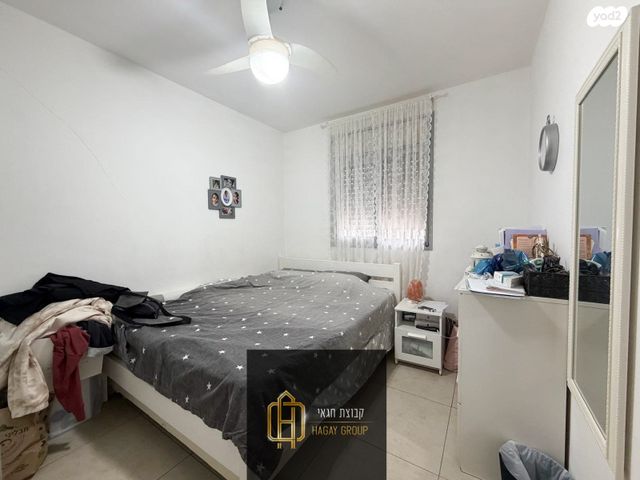 דירה, שדרות האלונים 4, פארק המושבה, באר יעקב