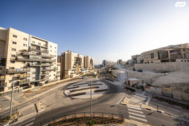 דירה, השלושה, נווה שמיר רמת בית שמש ה-1, בית שמש