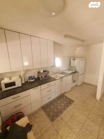 בית פרטי/ קוטג', חזנוביץ, קרית ביאליסטוק, יהוד מונוסון