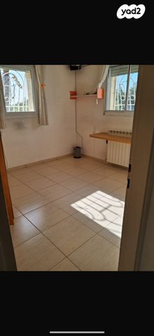 דירה, האלוף יוחאי בן נון, בית הכרם, רמת בית הכרם, ירושלים