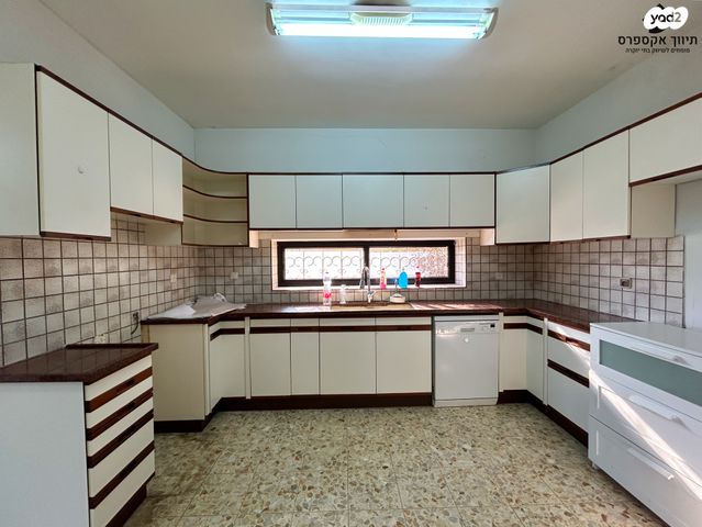 בית פרטי/ קוטג', עומר