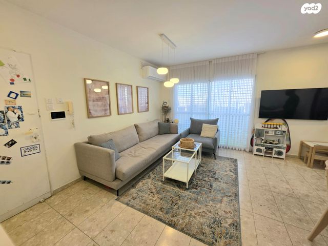 דירה, חגי הנביא, הנביאים, מודיעין מכבים רעות